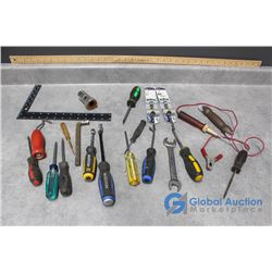 Assortment of Screwdrivers & Drill Bits
