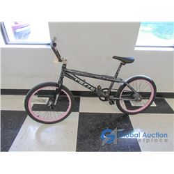 20" Unisex Ironhorse BMX Bike, Black/Pink