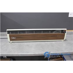 General Electric 1500 Watt Base Board Heater w/Fan (Working)