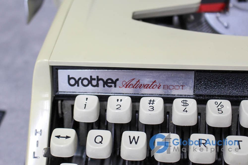 Vintage Brother Activator 800T Typewriter w/Case