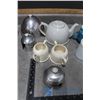 Image 6 : (9) Fireking Cups & Porcelain Tea Set
