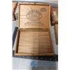 Image 11 : (9) Vintage Cigar Boxes