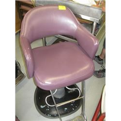 MAROON HYDRAULIC SALON CHAIR