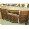 Image 1 : LARGE MULTI DRAWER DRESSER (1 DRESSER DRAWER BROKEN)
