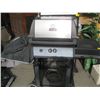Image 1 : BROIL-MATE NATURAL GAS BBQ