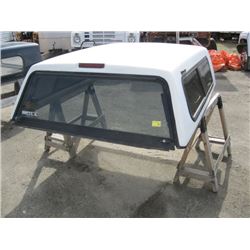 WHITE 6.5' FIBERGLASS CANOPY