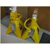Image 1 : PAIR OF 3 TON JACK STANDS