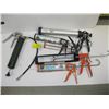 Image 1 : BOX OF CAULKING GUNS