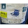 Image 2 : 3 FOLDING CHAIRS
