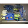 Image 1 : BAG WITH ASSORTED MASKS & FLIPPERS