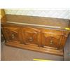 Image 1 : 3 DRAWER LOW SIDEBOARD
