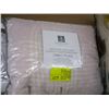 Image 2 : HUDSON BAY WOOL BLANKET, TWIN DUVET COVER