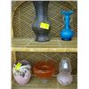Image 1 : A LOT OF MISC VASES