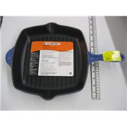 NEW LE-CREUSET GRILLING SQUARE CAST ENAMEL FRYPAN