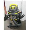 Image 1 : STANLEY 2.8 SHOPVAC