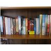 Image 1 : 2 SHELVES OF ASSORTED BOOKS