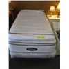 Image 1 : SINGLE BOX SPRING & MATTRESS WITH EXTRA PADDED TOP