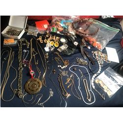 Junk Jewelry and Jewelry Repair Lot - Over 200 pieces  (116157)