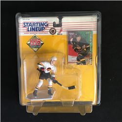 VINTAGE PAVEL BURE STARTING LINE UP HOCKEY FIGURE