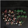 Image 1 : CALIFORNIA RAISINS TOY LOT