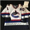 Image 3 : PAVEL BURE SIGNED VANCOUVER CANUCKS JERSEY (MA COA)
