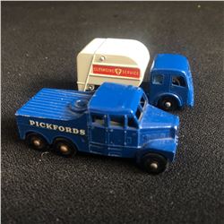 VINTAGE HIGH GRADE LESNEY CAR LOT