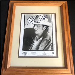 BLAKE SHELTON SIGNED 8 X 10 WITH FRAME