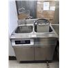 Image 1 : FrymasterSolid State Deep Fryer