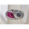 Image 2 : 14K WHITE GOLD WOMAN'S RING WITH STONES- SEE PICS