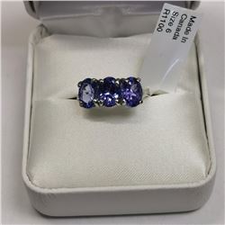 10K White Gold Tanzanite(3.1ct) Ring, Made in Canada, Appraised Retail $2645 (Estimated Selling Pric