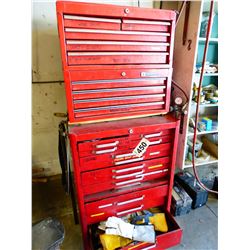 3 PIECE ROLLING TOOLBOX & CONTENTS