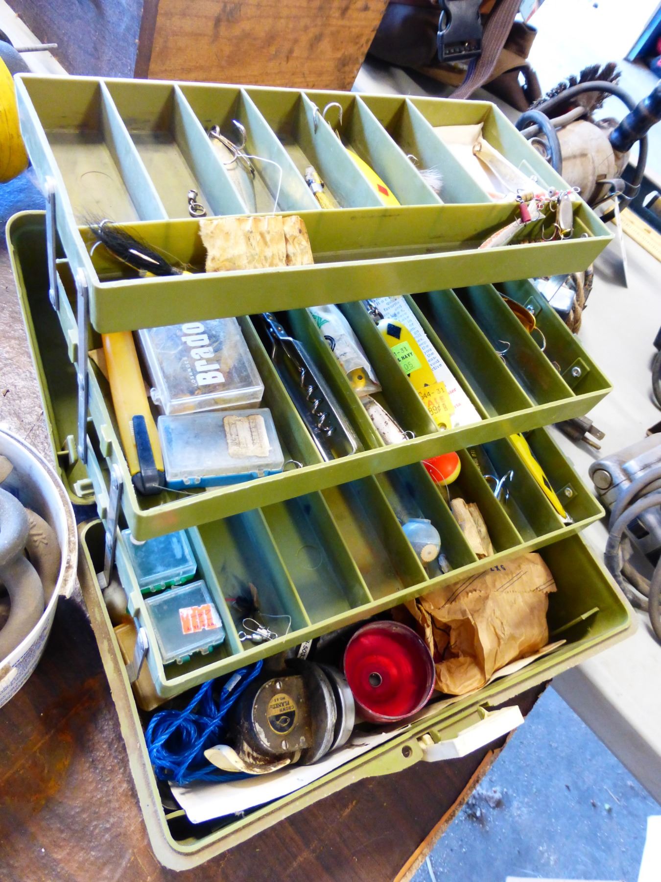 TACKLE BOX & CONTENTS, HARDWARE, METAL TAPE BUNDLE