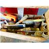 Image 2 : WOOD TOOLBOX & CONTENTS