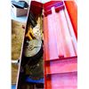 Image 1 : RED METAL TOOLBOX & CONTENTS