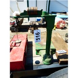 GREEN SCALE & WEIGHTS