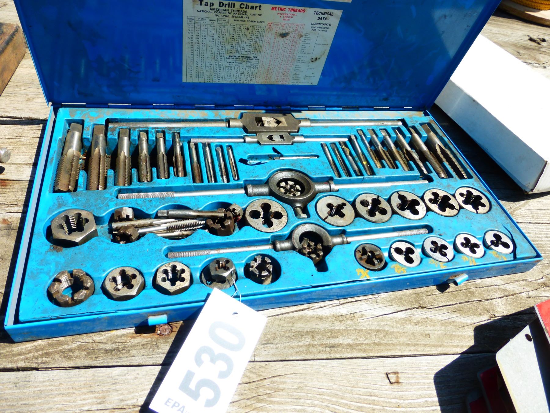 SKC COMBINATION THREADING TOOL SET IN BLUE METAL CASE