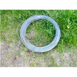 2 SAW HORSES, STOOL & ROLL OF WIRE