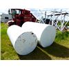 Image 1 : 2 FUEL TANKS 