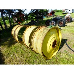 4 TRACTOR RIMS