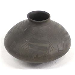 Mata Ortiz Pottery Fish Jar