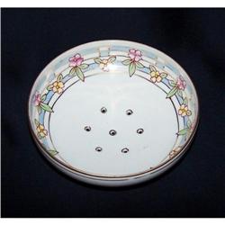 Nippon Berry Strainer Bowl #940163