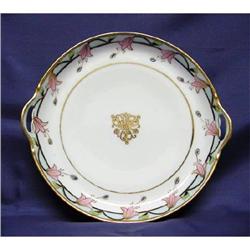 Nippon 7-3/4" Fuchsia Open Handled Plate #940206
