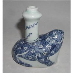 Antique Chinese blue and white frog water #940312