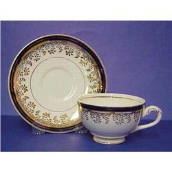 Myott&Son Cup & Saucer ROYALTY #940528
