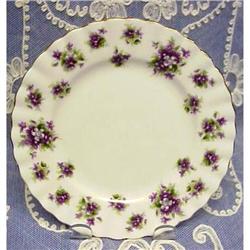  Royal Albert Plate Sweet Violets #940584