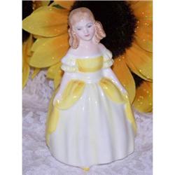 Retired Royal Doulton Figurine - Penny HN 2424 #940750