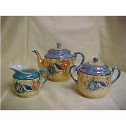 Takito Lustreware Teapot, Sugar, and Creamer #940945