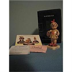 M.I.Hummel I Brought You A Gift #479 #942039