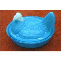 EARLY 1900S WESTMORELAND SPECIALTY HEN #942075