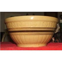 EARLY 1900S YELLOW WARE 10" BOWL WITH BROWN #942078